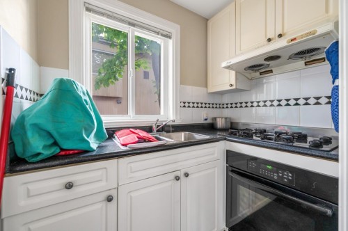 2085 Qualicum Drive, Vancouver, BC 