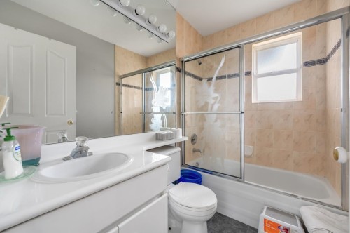 2085 Qualicum Drive, Vancouver, BC 