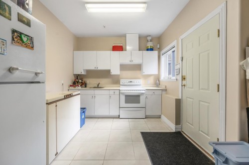 2085 Qualicum Drive, Vancouver, BC 