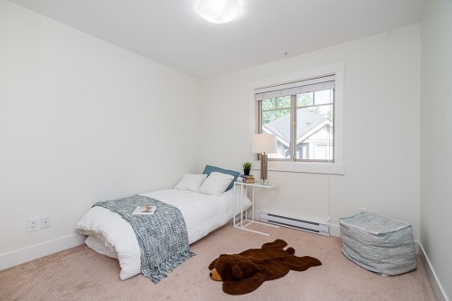 12-4033 Dominion Street, Burnaby, BC 