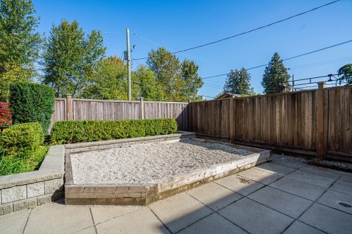 12-4033 Dominion Street, Burnaby, BC 