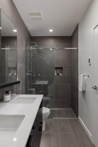 Ph2-2181 Madison Avenue, Burnaby, BC 