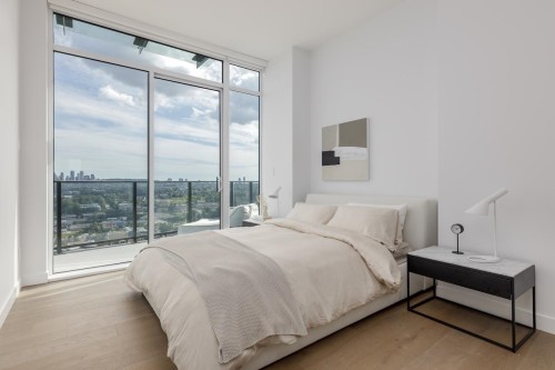 Ph2-2181 Madison Avenue, Burnaby, BC 