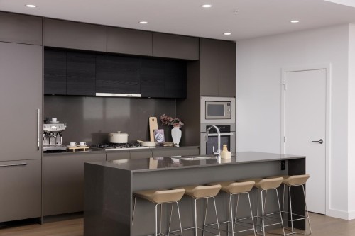 Ph2-2181 Madison Avenue, Burnaby, BC 