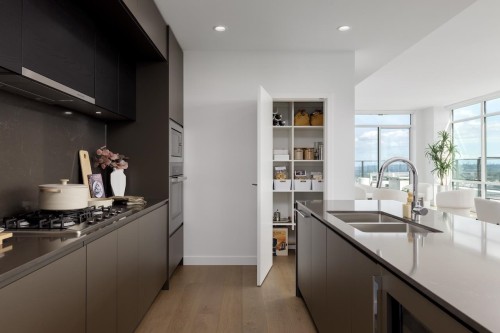 Ph2-2181 Madison Avenue, Burnaby, BC 