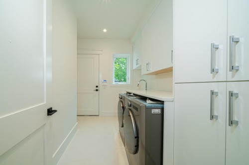 8411 Elsmore Road, Richmond, BC 