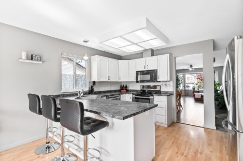 24816 118B Avenue, Maple Ridge, BC 