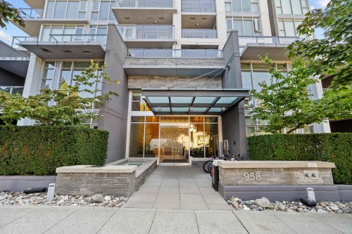 106-958 Ridgeway Avenue, Coquitlam, BC 