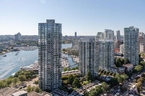 2618-89 Nelson Street, Vancouver, BC 