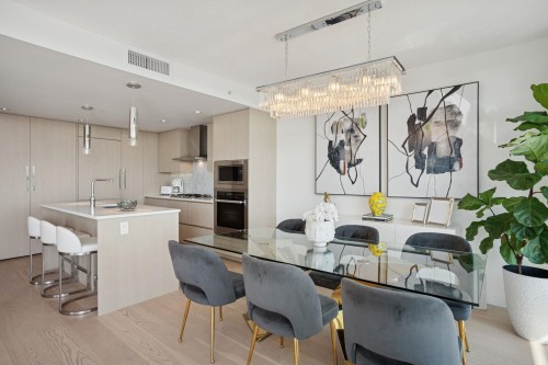 2618-89 Nelson Street, Vancouver, BC 