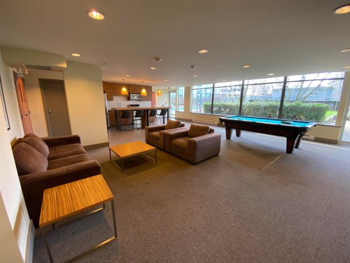 1605-7360 Elmbridge Way, Richmond, BC 