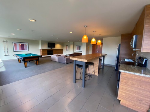 1605-7360 Elmbridge Way, Richmond, BC 