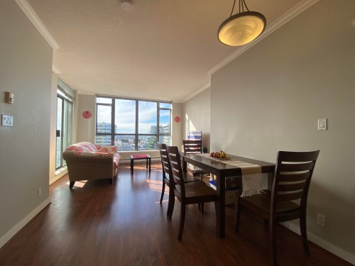 1605-7360 Elmbridge Way, Richmond, BC 