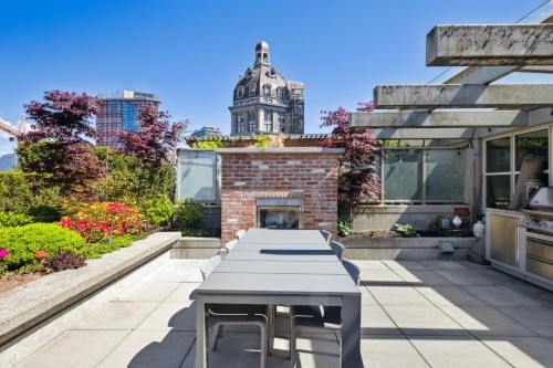 701-546 Beatty Street, Vancouver, BC 