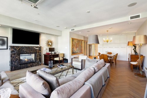 701-546 Beatty Street, Vancouver, BC 