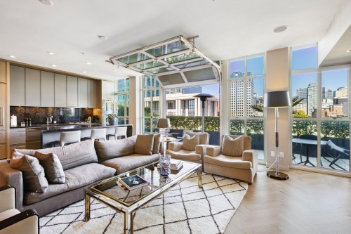 701-546 Beatty Street, Vancouver, BC 