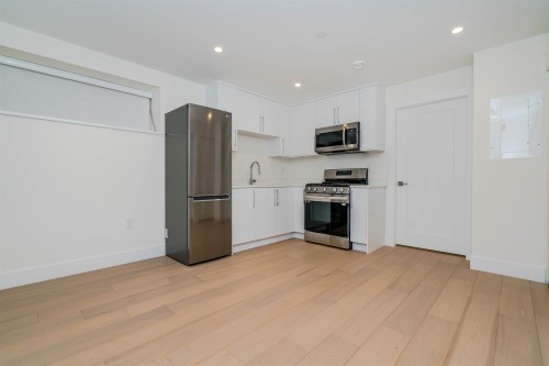 1-8182 Cartier Street, Vancouver, BC 