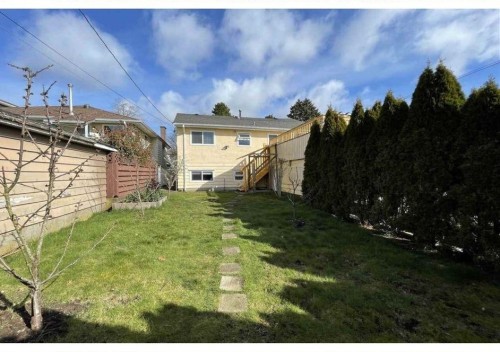 156 62Nd Avenue W, Vancouver, BC 