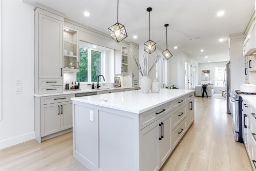 200 Phillips Street, New Westminster, BC 