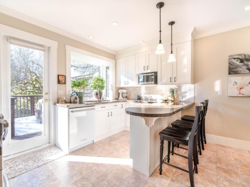 3726 33Rd Avenue W, Vancouver, BC 