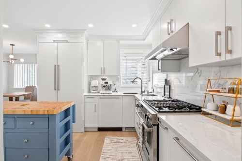 1527 Greenstone Court, Coquitlam, BC 