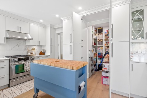 1527 Greenstone Court, Coquitlam, BC 