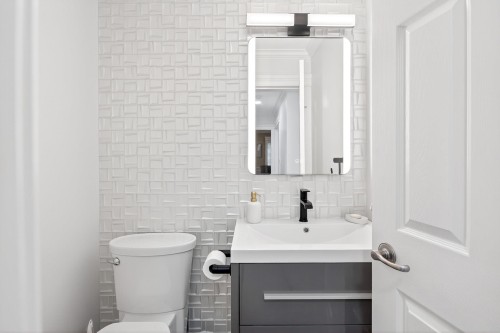 1527 Greenstone Court, Coquitlam, BC 