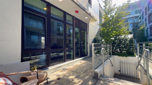 4916 Cambie Street, Vancouver, BC 