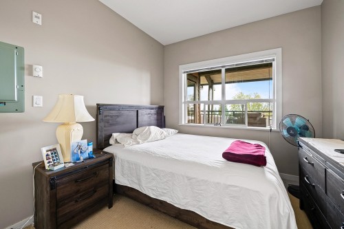 417-5885 Irmin Street, Burnaby, BC 