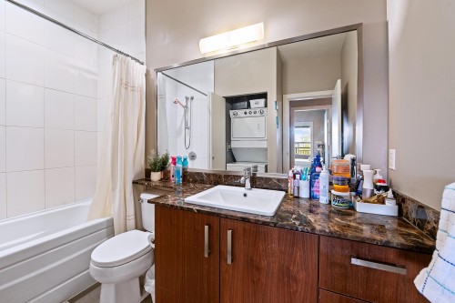 417-5885 Irmin Street, Burnaby, BC 