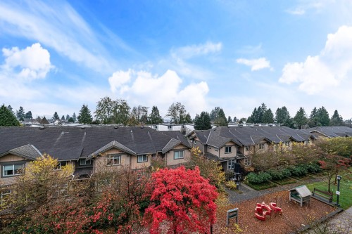 417-5885 Irmin Street, Burnaby, BC 