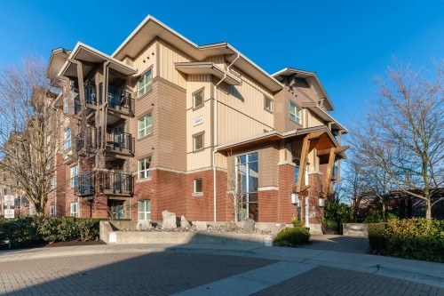 417-5885 Irmin Street, Burnaby, BC 