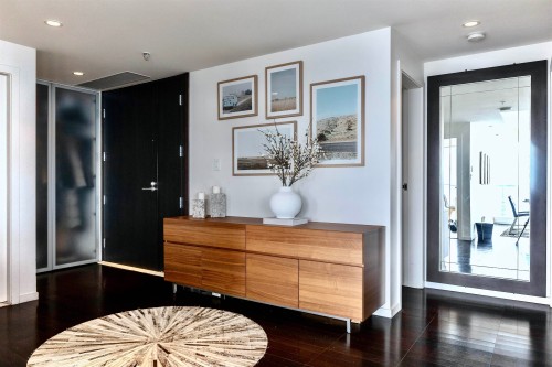 03-1011 West Cordova Street, Vancouver, BC 