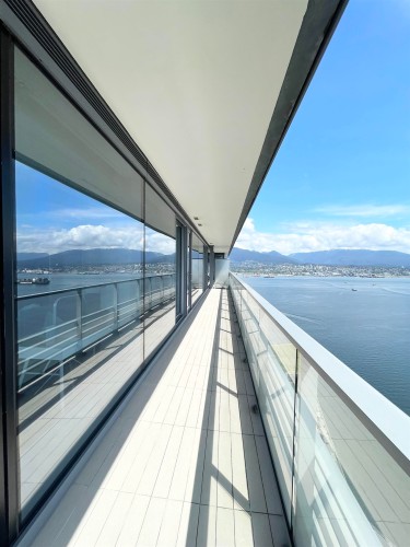 03-1011 West Cordova Street, Vancouver, BC 