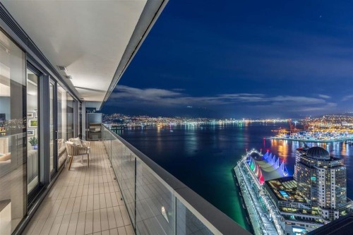 03-1011 West Cordova Street, Vancouver, BC 