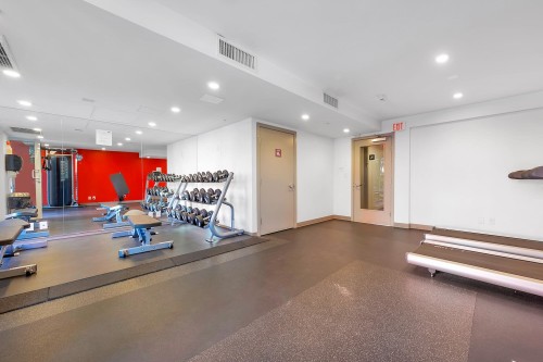 302-933 Hastings Street E, Vancouver, BC 