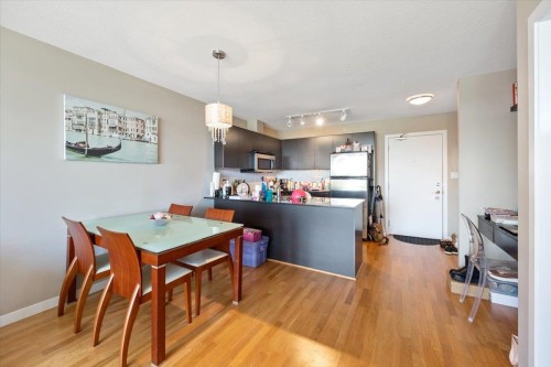 505-4182 Dawson Street, Burnaby, BC 