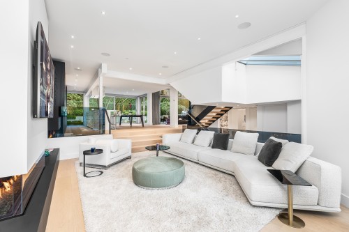 4416 1St Avenue W, Vancouver, BC 