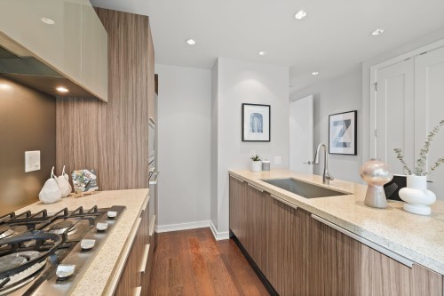 404-181 1St Avenue W, Vancouver, BC 