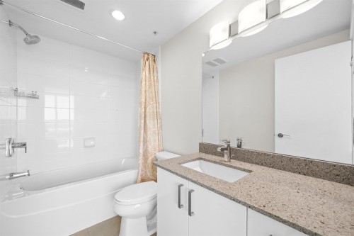 2004-125 Columbia Street, New Westminster, BC 