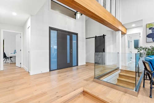 1122 Ioco Road, Port Moody, BC 