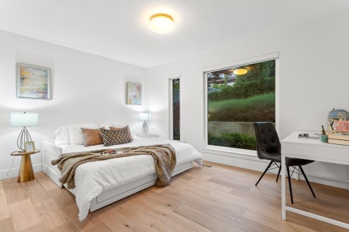 1122 Ioco Road, Port Moody, BC 