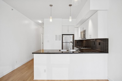 1203-1050 Smithe Street, Vancouver, BC 