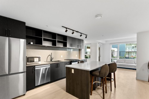 604-2002 St. George Street, Port Moody, BC 