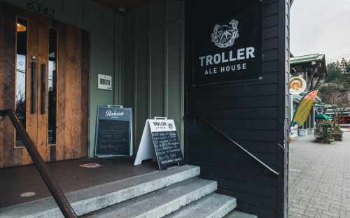 206-6707 Nelson Avenue, West Vancouver, BC 