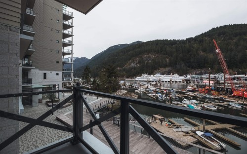 206-6707 Nelson Avenue, West Vancouver, BC 