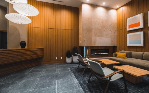 206-6707 Nelson Avenue, West Vancouver, BC 