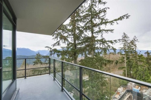 303-8850 University Crescent, Burnaby, BC 