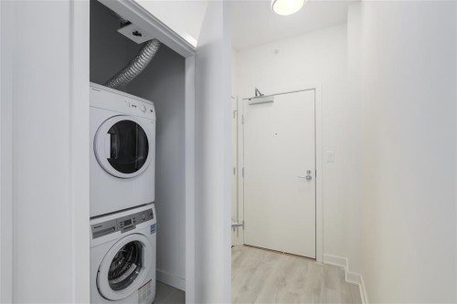 303-8850 University Crescent, Burnaby, BC 