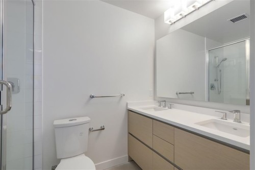 303-8850 University Crescent, Burnaby, BC 